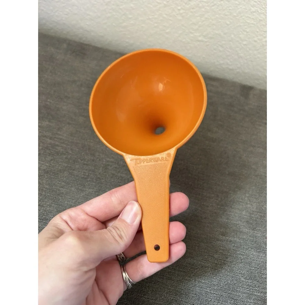 Vintage Tupperware‎ Kitchen Funnel 3.75